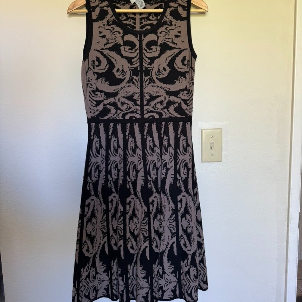 Carmen Marc Valvo Damask Black Brown Knit Fit & Flare Sleeveless Dress Sze L